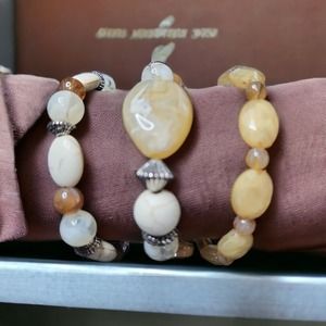 3 Gorgeous cream beige and white stretch bracelets B107